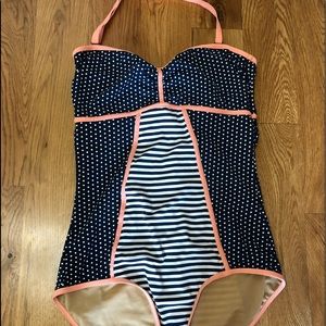 Cute design one piece swimsuit